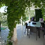 Konukevi Paradise With Amazing Sea View Vinišće