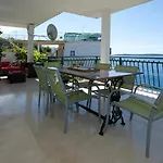 Paradise With Amazing Sea View Konukevi