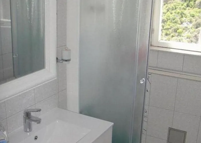 Vendégház Paradise With Amazing Sea View 3*