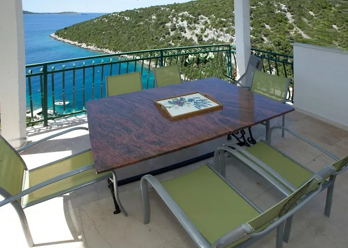 Vendégház Paradise With Amazing Sea View 3*
